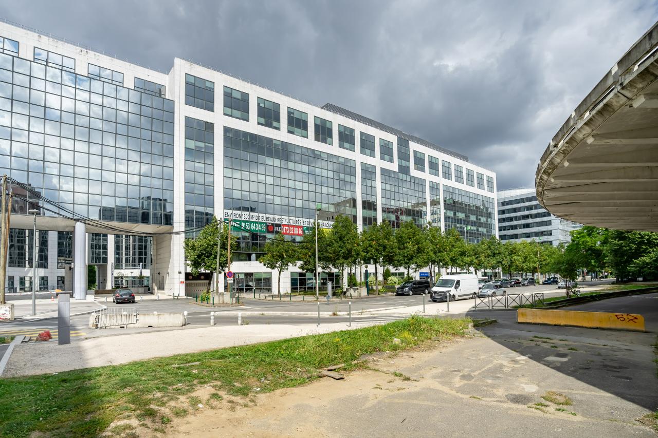 Bureau Noisy-le-Grand 3965m² Location bureau Noisy-le-Grand Seine-Saint-Denis OLBUR2107280 2